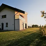 Montreux Holiday Home Ferienhaus Montreux