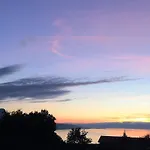 Montreux Holiday Home * Montreux