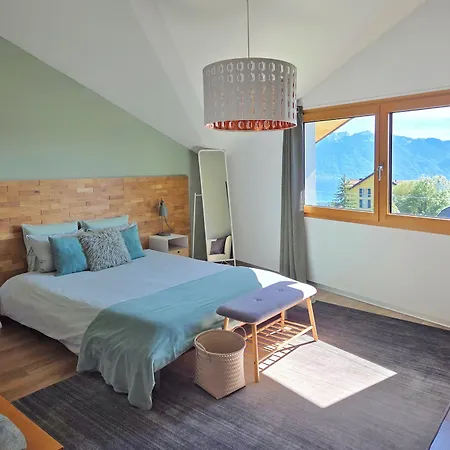 Montreux Holiday Home * Montreux