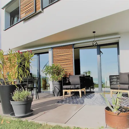Montreux Holiday Home Montreux