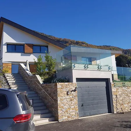 Casa vacanze Montreux Holiday Home