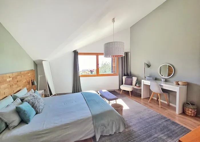 Montreux Holiday Home Prázdninový dům