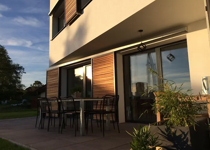 Montreux Holiday Home Prázdninový dům