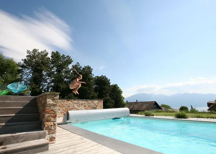 Montreux Holiday Home * Montreux