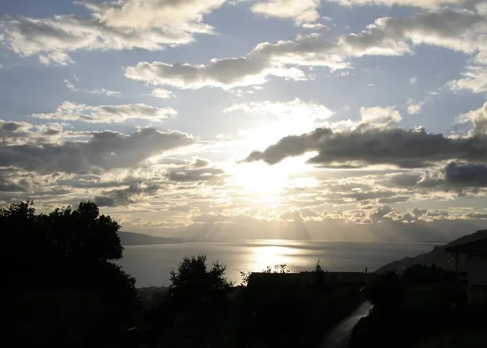 Montreux Holiday Home Montreux