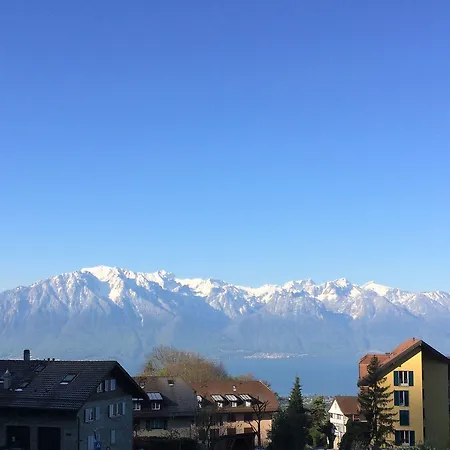 펜션 Montreux Holiday Home 몽트뢰