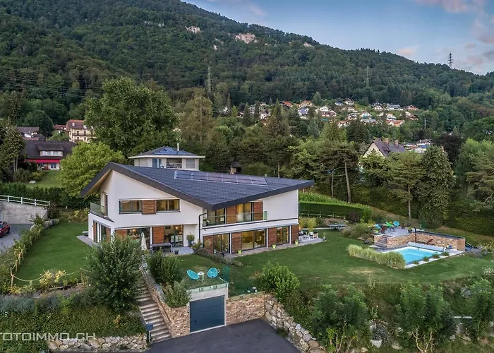 Montreux Holiday Home