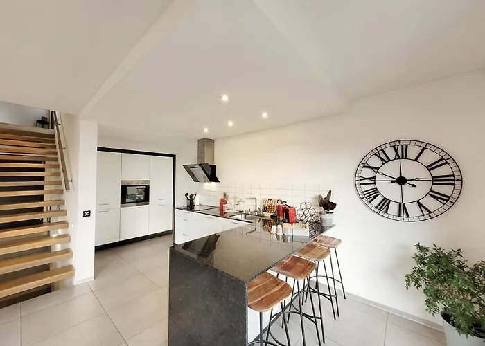 Vakantiehuis Montreux Holiday Home