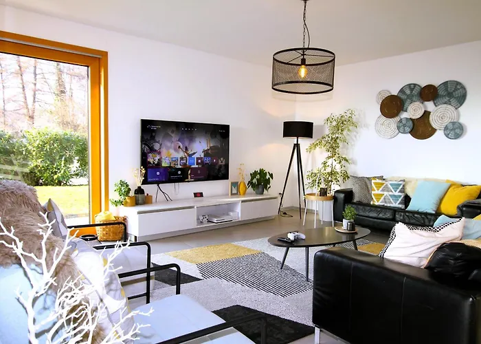 Montreux Holiday Home Ferienhaus