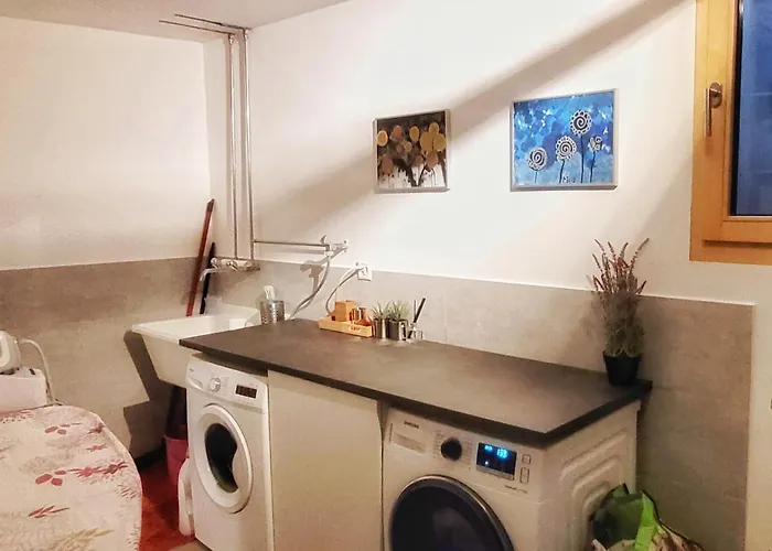 Montreux Holiday Home * Montreux